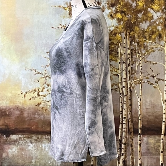 EUC AMERICAN EAGLE “Soft & Sexy” Oversized Warm and Cozy Top - Picture 4 of 9